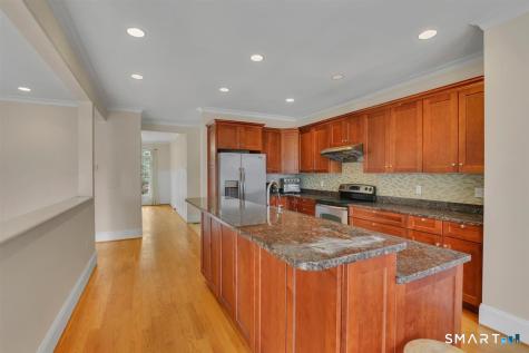 30 Beacon Hill Drive Mansfield CT 06268
