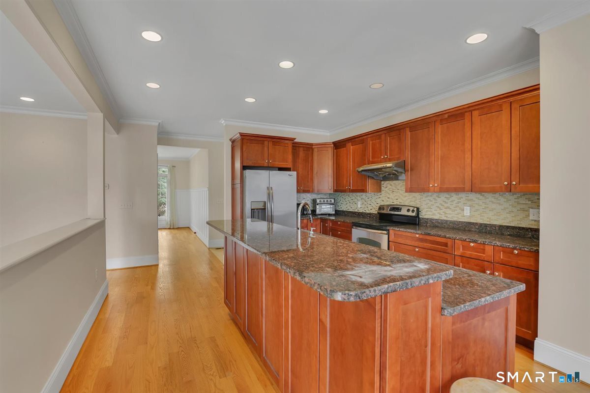 30 Beacon Hill Drive Mansfield CT 06268