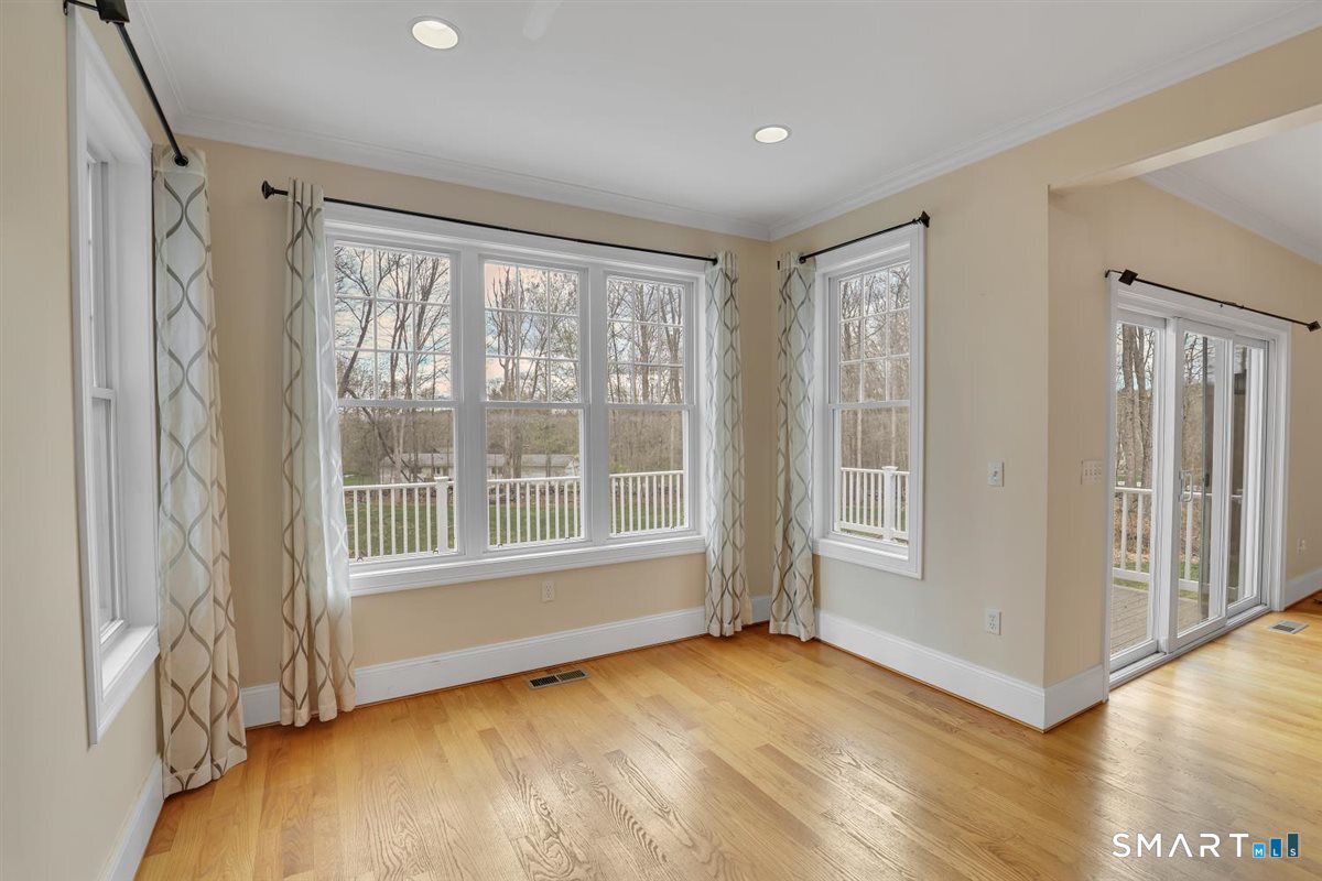 30 Beacon Hill Drive Mansfield CT 06268