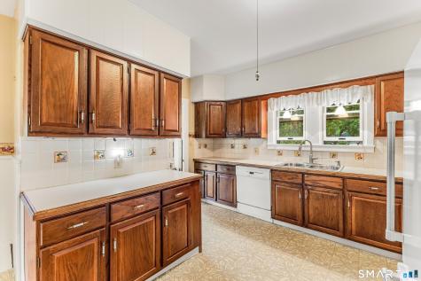 29 Hillcrest Terrace Meriden CT 06450