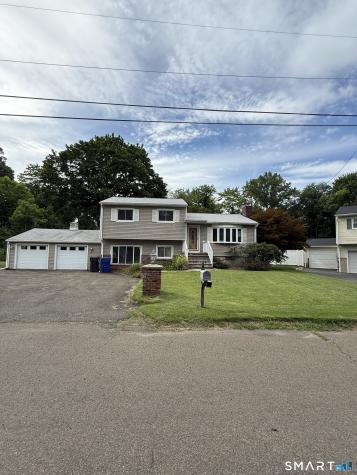 3 Victor Drive Ridgefield CT 06877