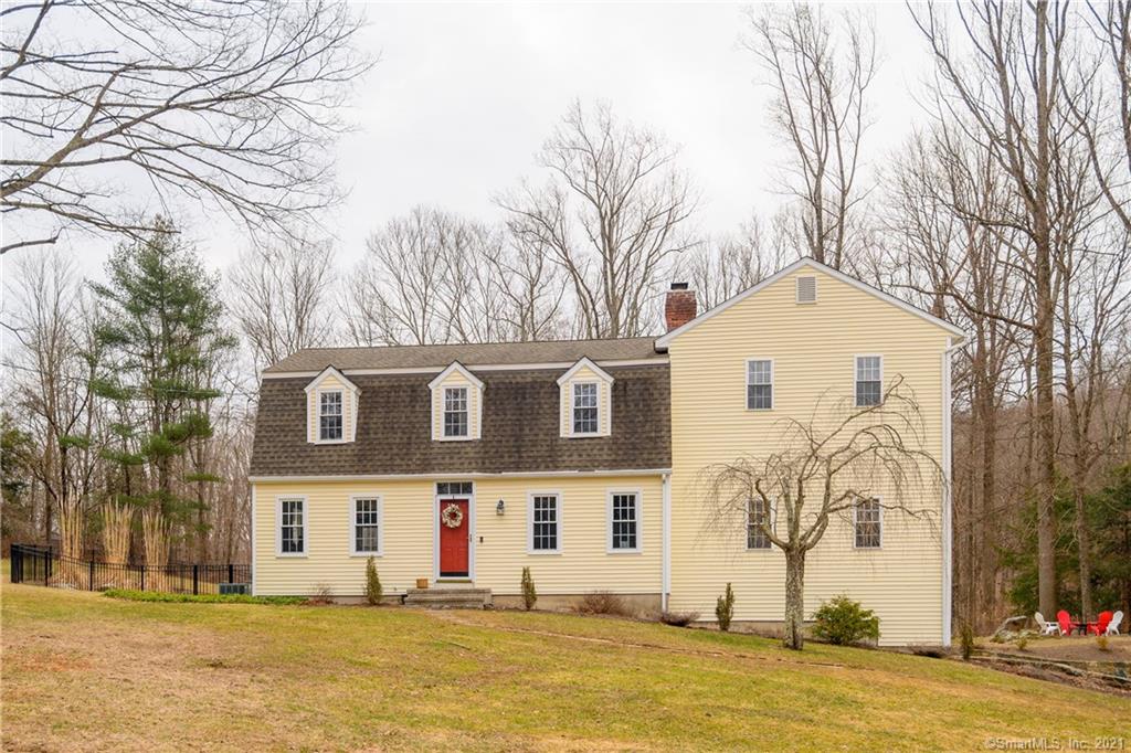 19 Tamarack Road Newtown CT 06470
