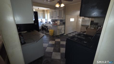 87 Oxford Drive East Hartford CT 06118