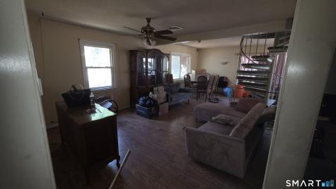 87 Oxford Drive East Hartford CT 06118
