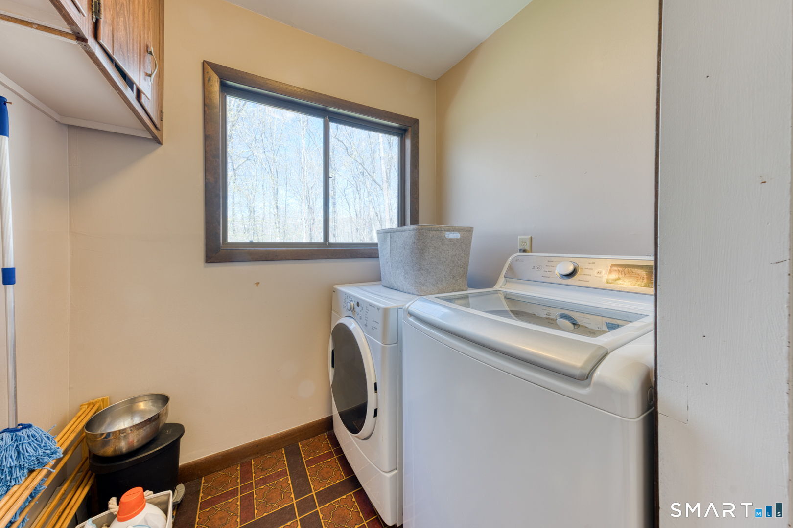 129 Sawmill Brook Lane Mansfield CT 06250