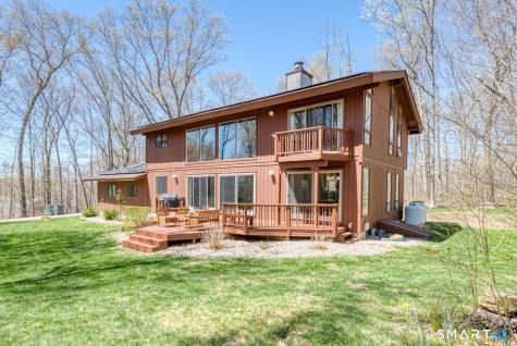 129 Sawmill Brook Lane Mansfield CT 06250
