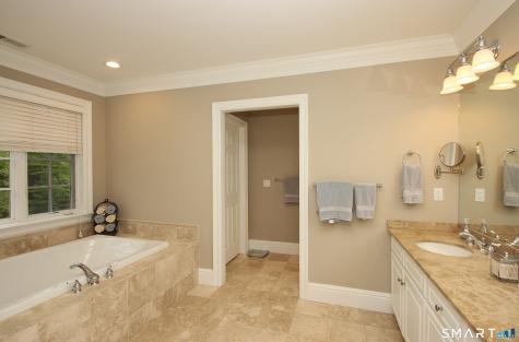 28 Quail Ridge Drive Avon CT 06001