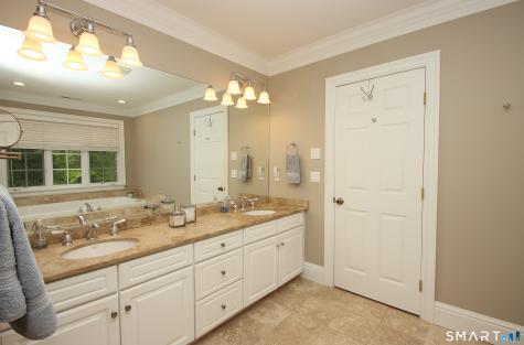 28 Quail Ridge Drive Avon CT 06001