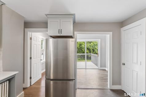 10 Center Street Windsor Locks CT 06096