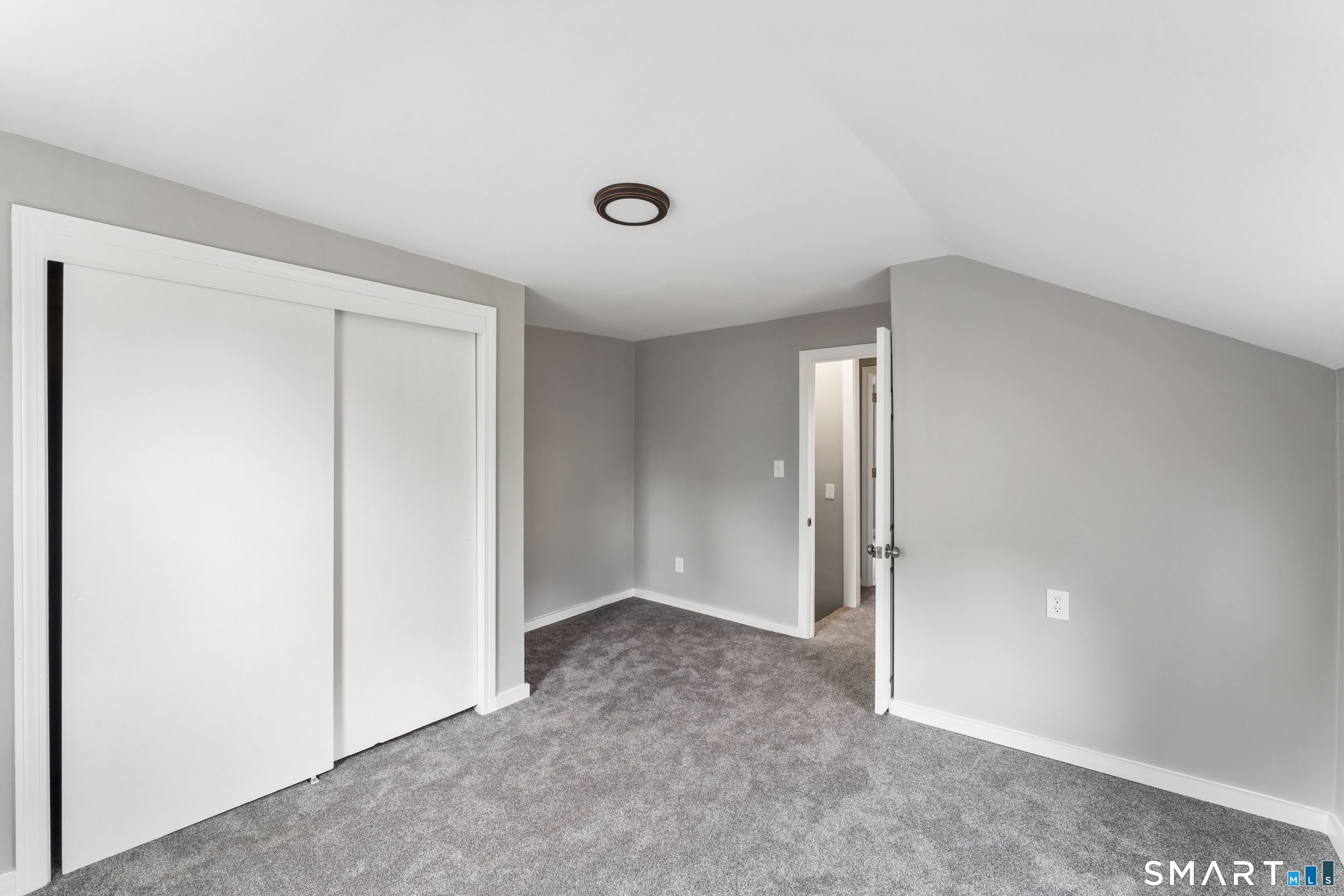 10 Center Street Windsor Locks CT 06096
