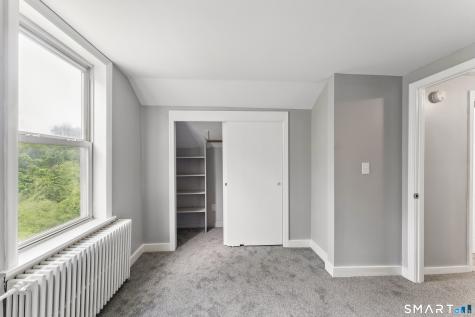 10 Center Street Windsor Locks CT 06096