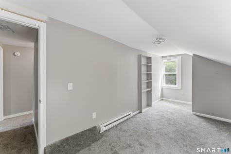 10 Center Street Windsor Locks CT 06096
