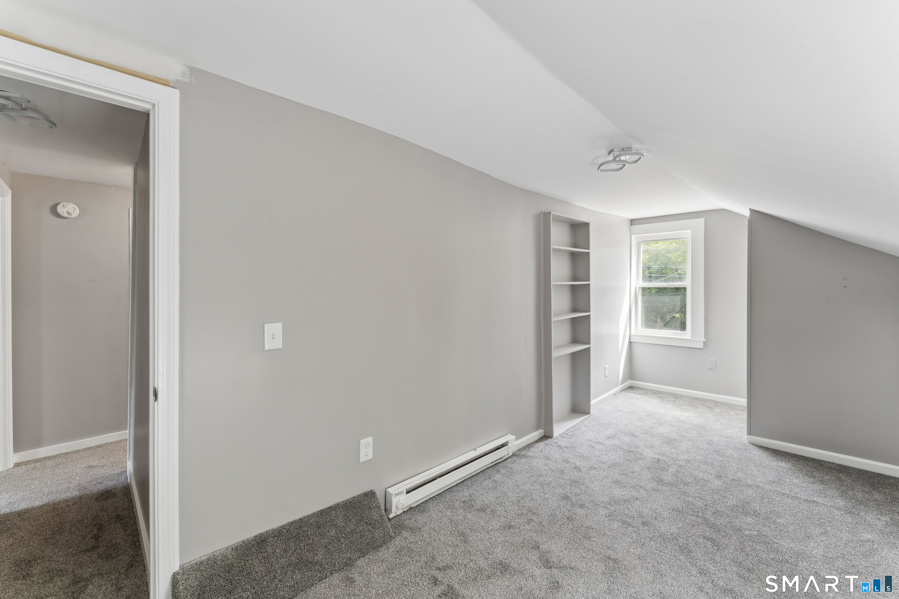 10 Center Street Windsor Locks CT 06096
