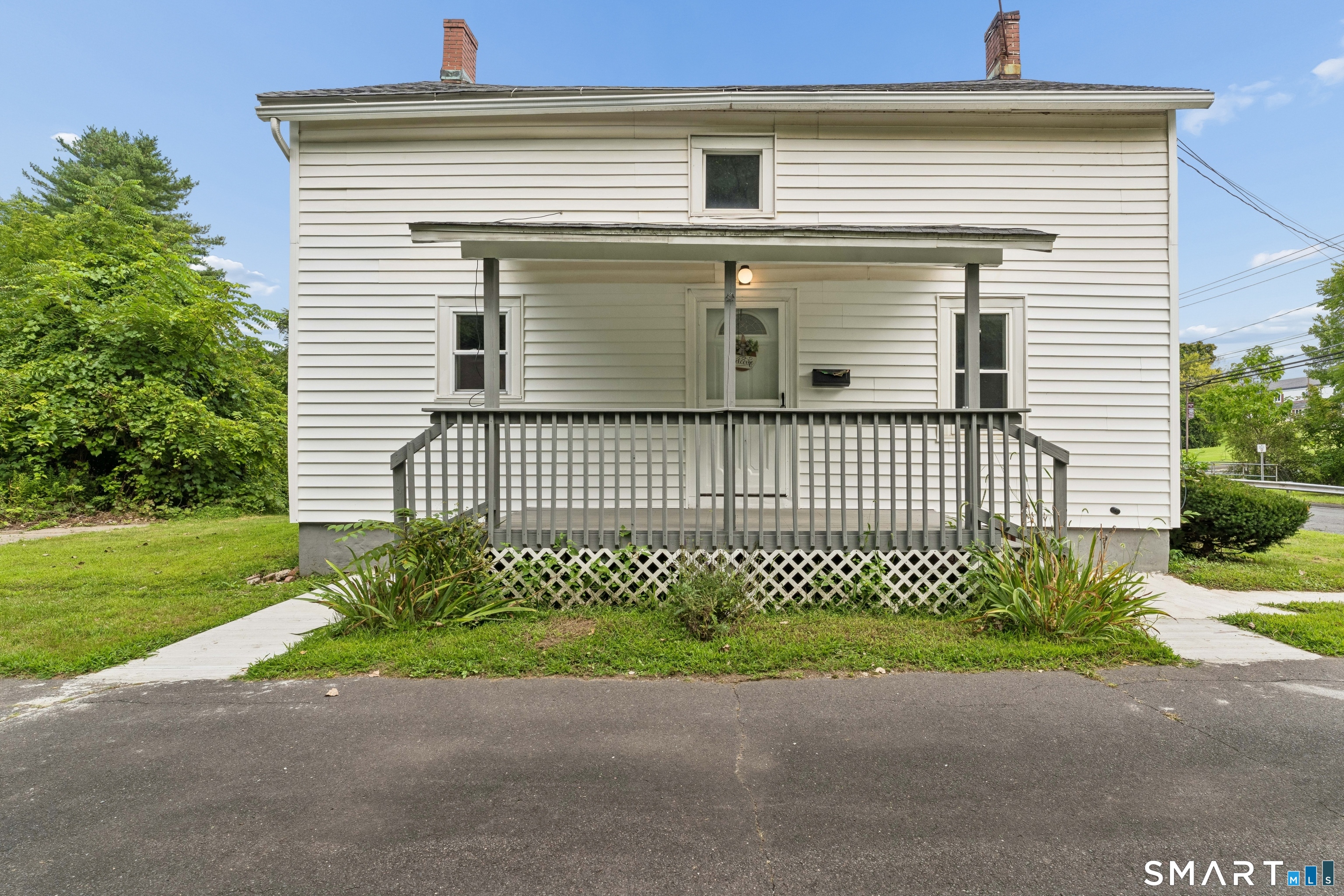 10 Center Street Windsor Locks CT 06096