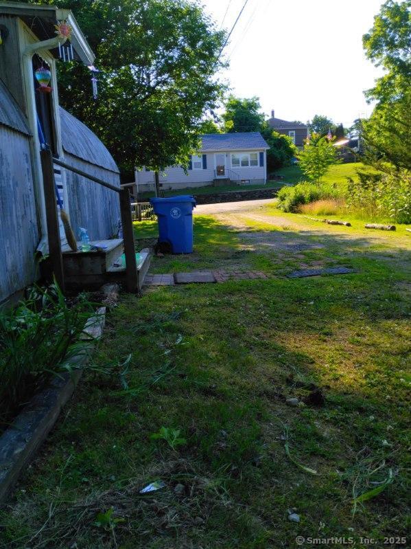 17 Sylvester Street Norwich CT 06360