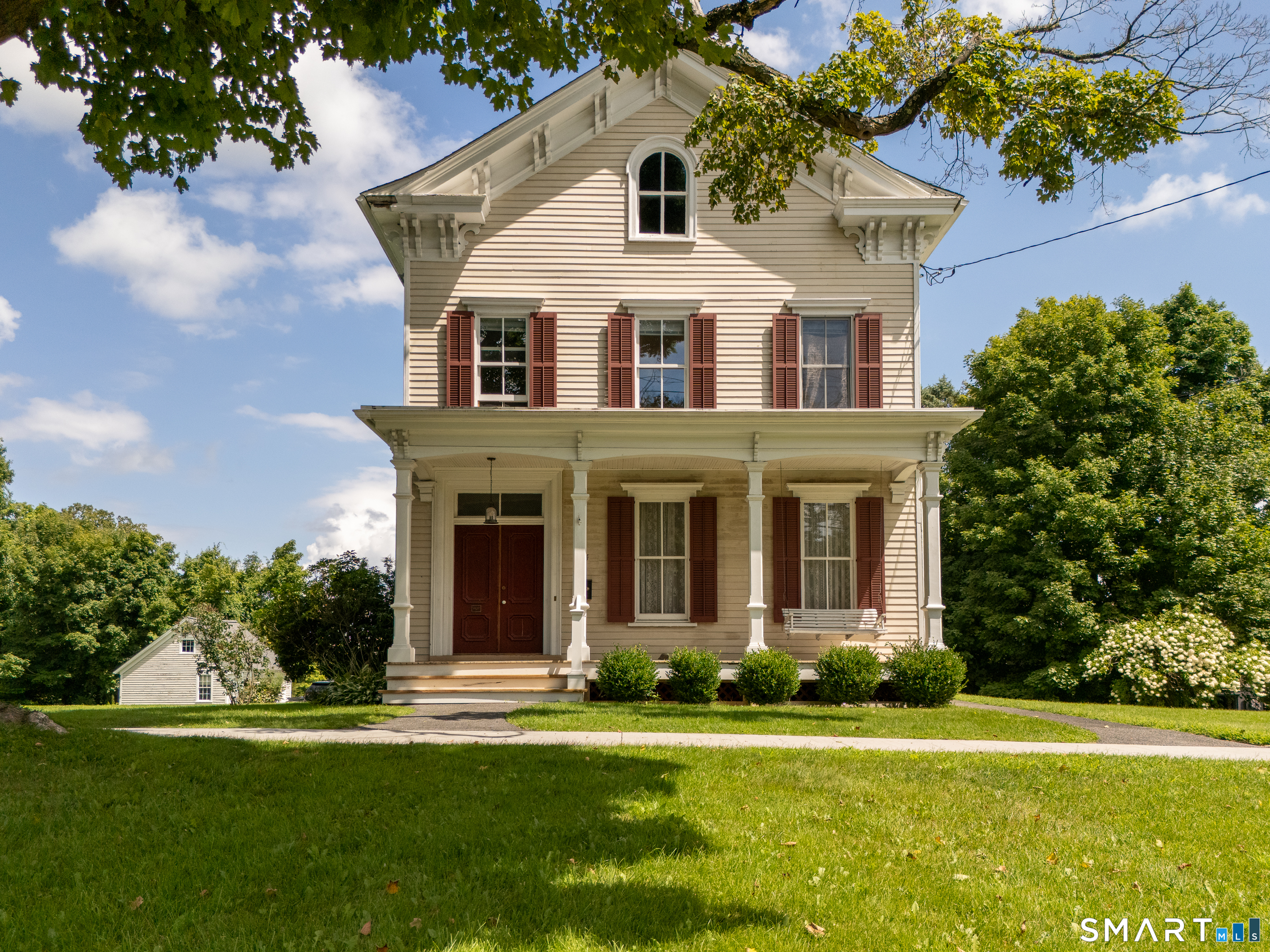 64 Main Street Newtown CT 06470