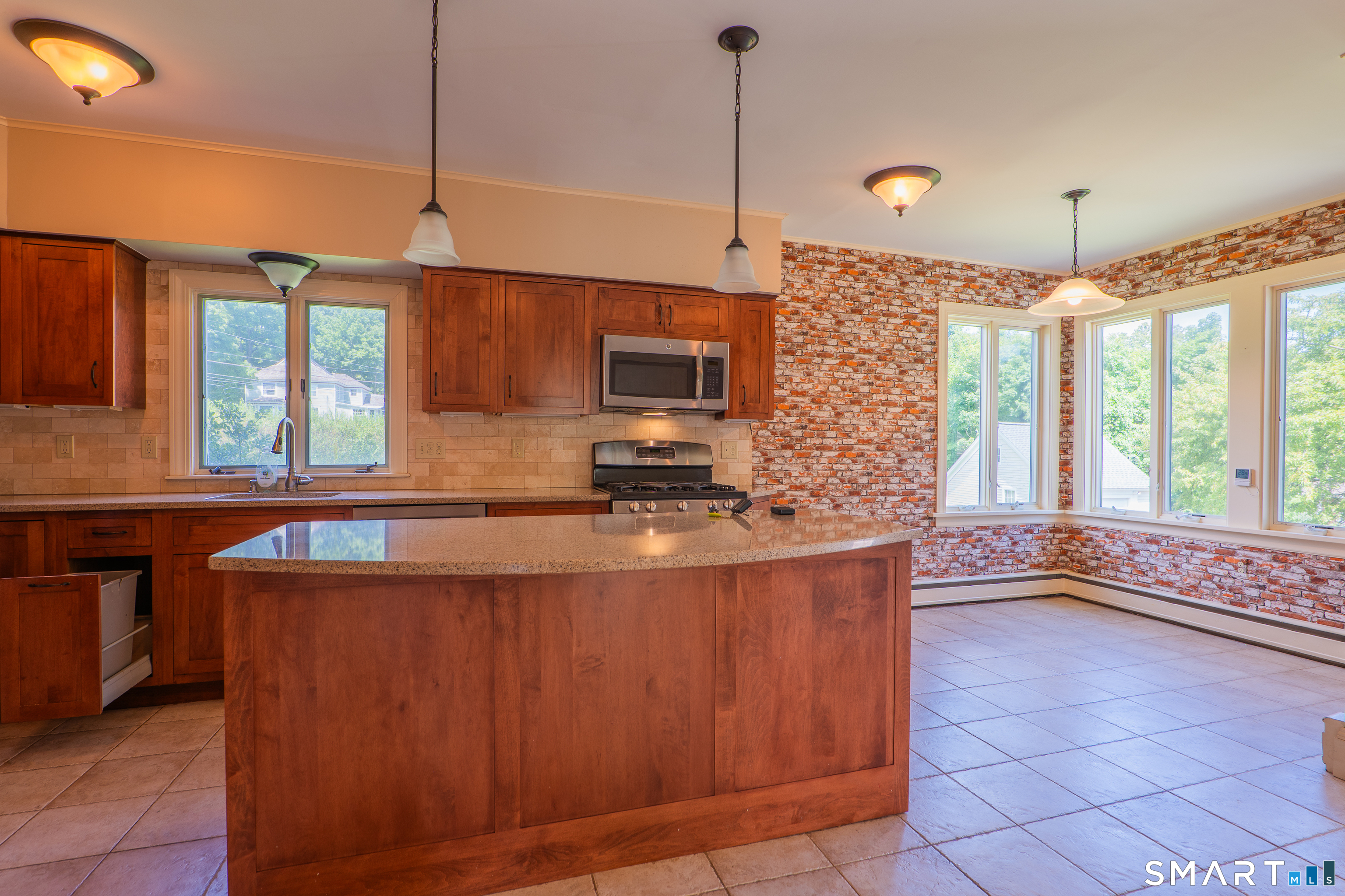 64 Main Street Newtown CT 06470