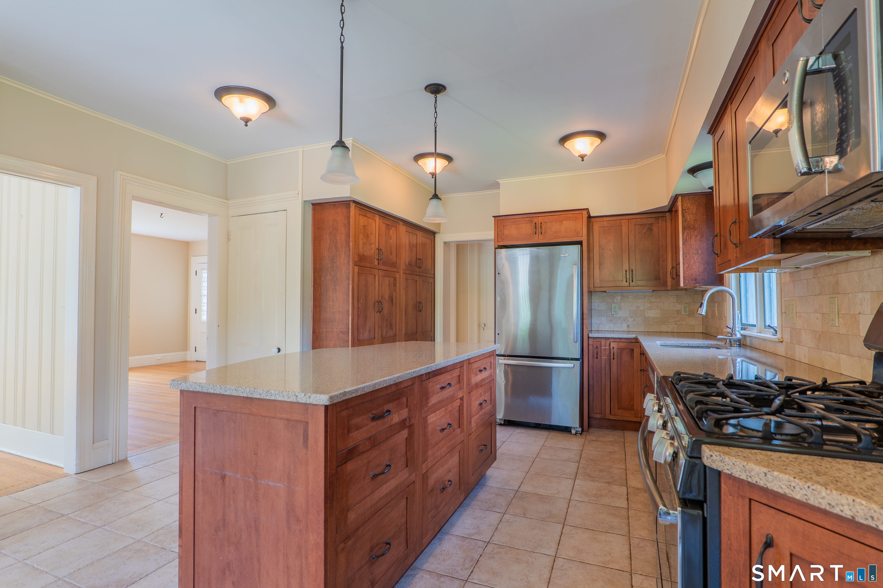 64 Main Street Newtown CT 06470