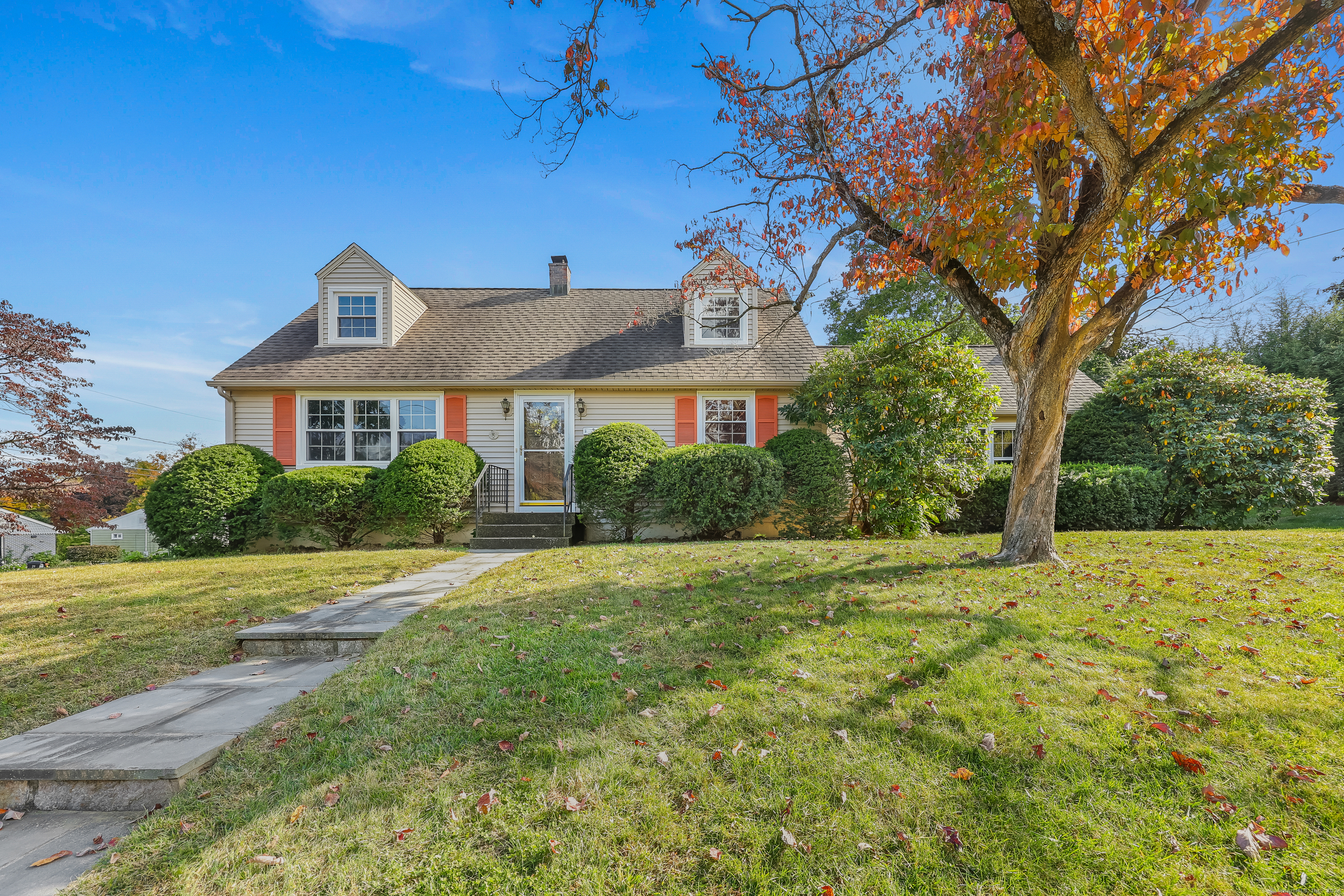 3 Campbell Lane Danbury CT 06811