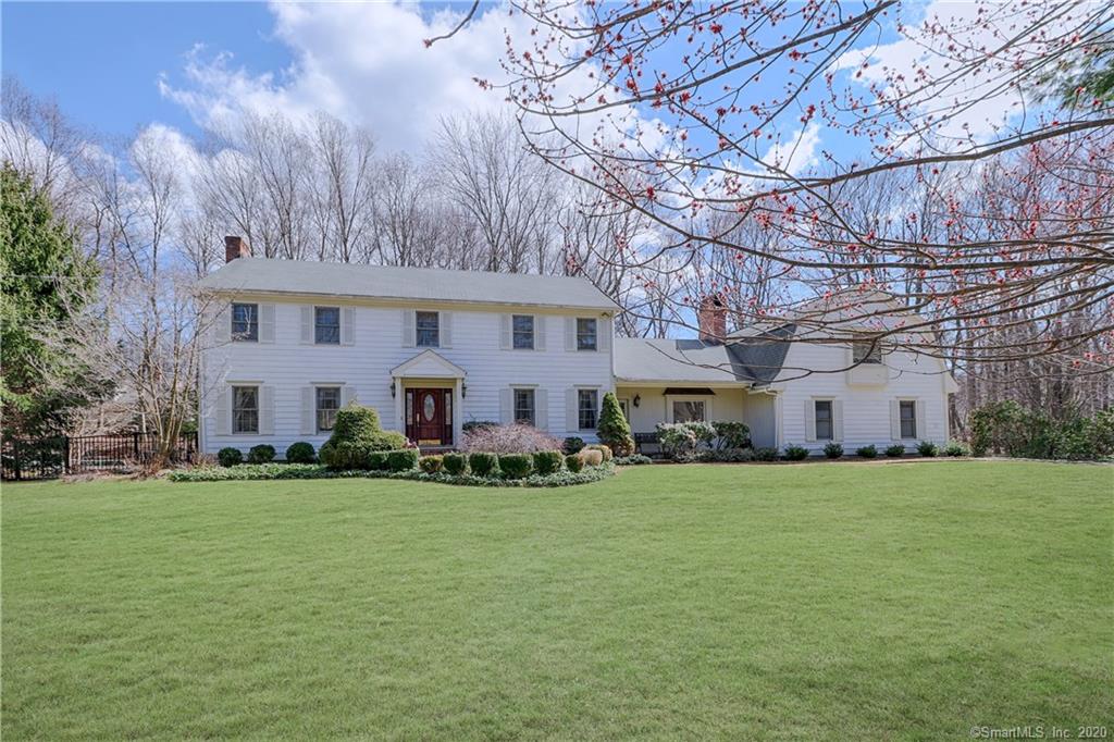 41 Riders Lane Fairfield CT 06824