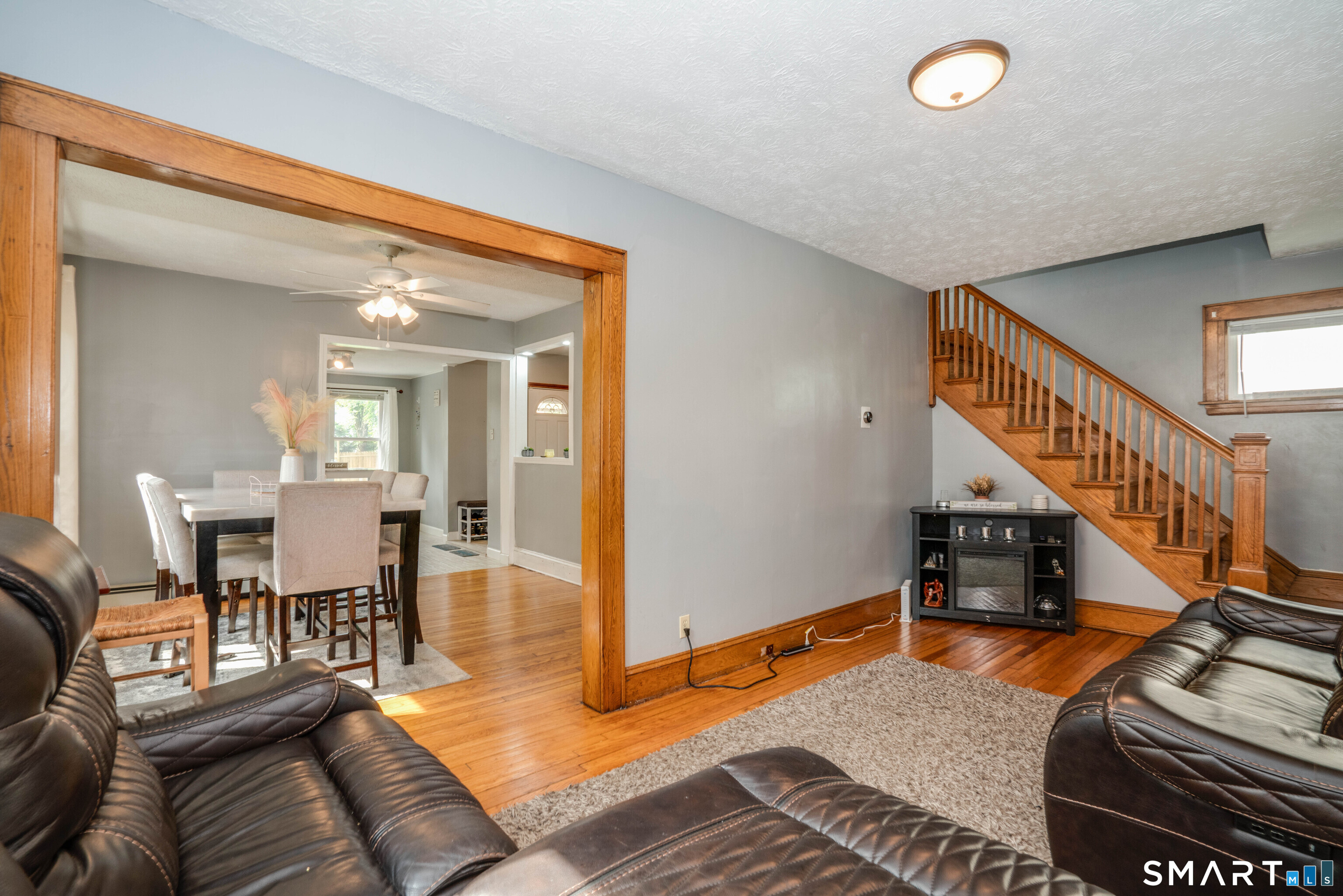 27 Rosemont Avenue Windsor CT 06095