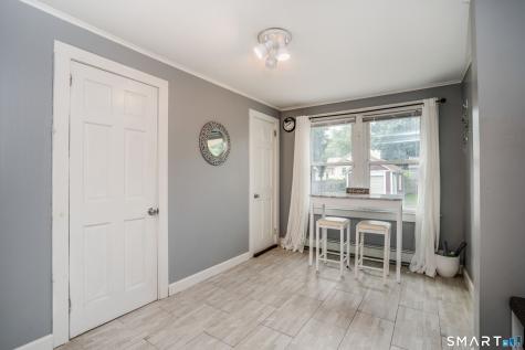 27 Rosemont Avenue Windsor CT 06095