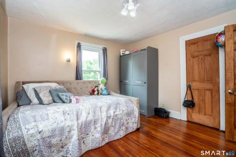 27 Rosemont Avenue Windsor CT 06095