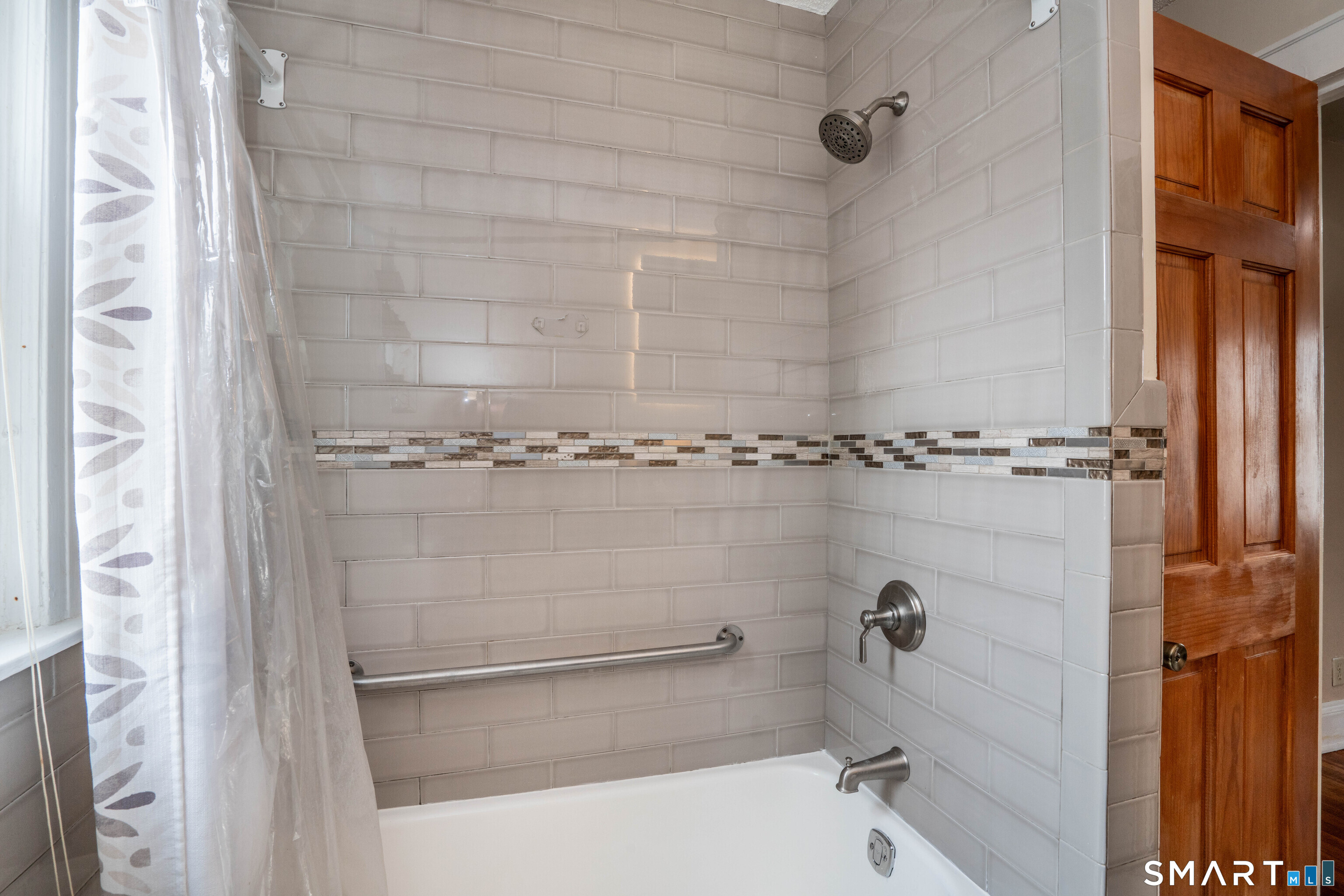 27 Rosemont Avenue Windsor CT 06095