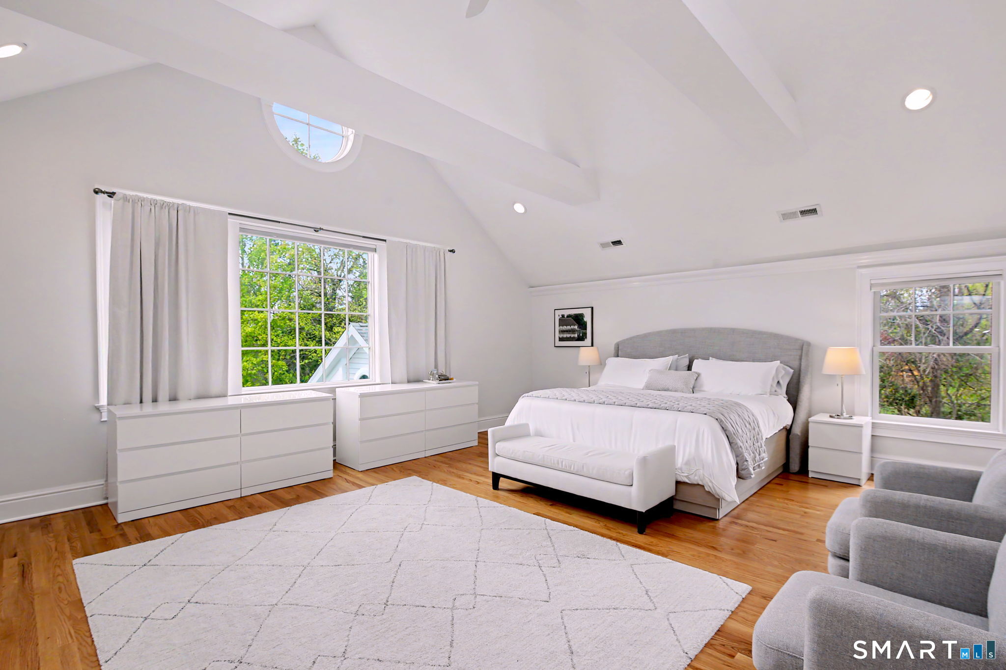 19 Richards Lane New Canaan CT 06840