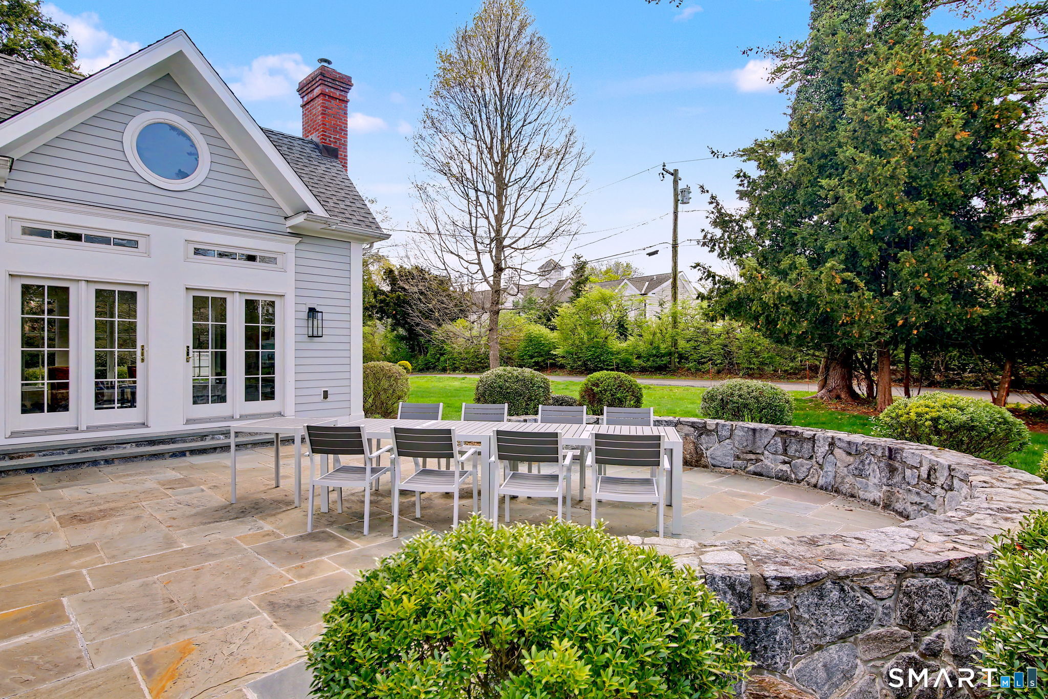 19 Richards Lane New Canaan CT 06840