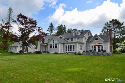 19 Richards Lane New Canaan CT 06840