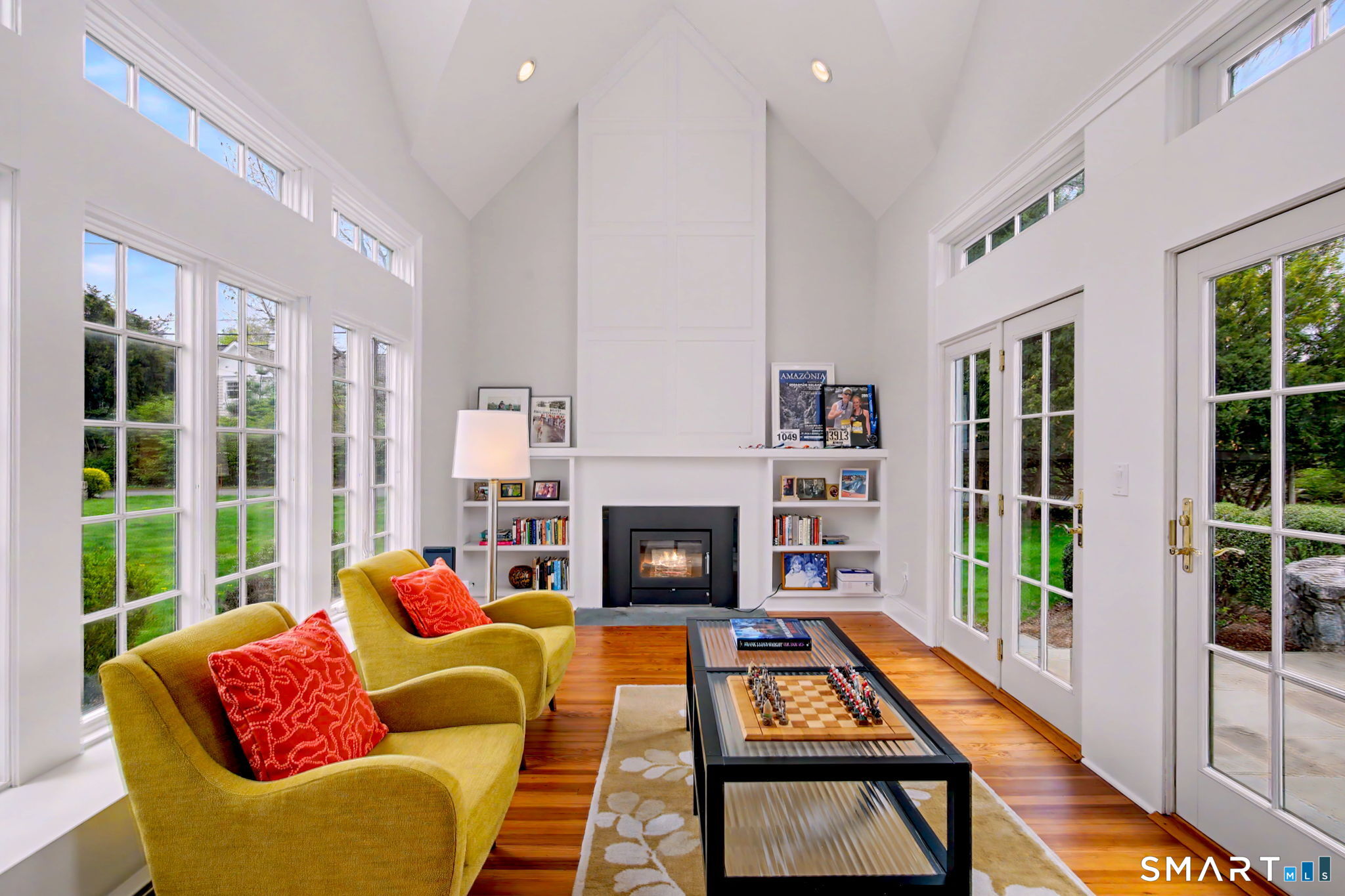 19 Richards Lane New Canaan CT 06840