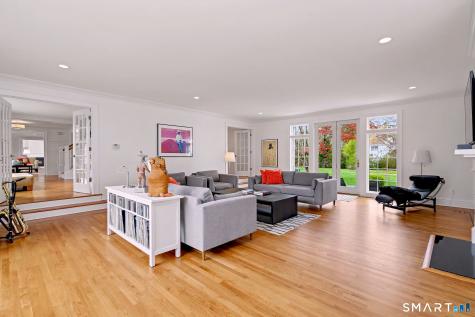 19 Richards Lane New Canaan CT 06840