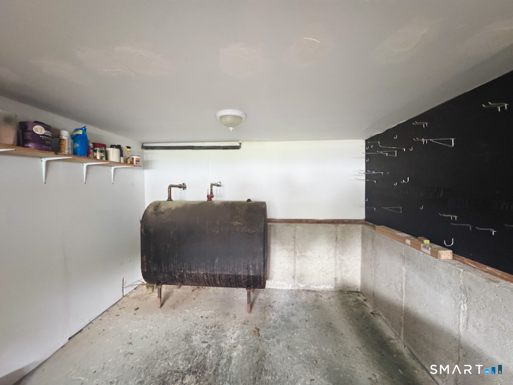 3 Oriole Street Stonington CT 06379