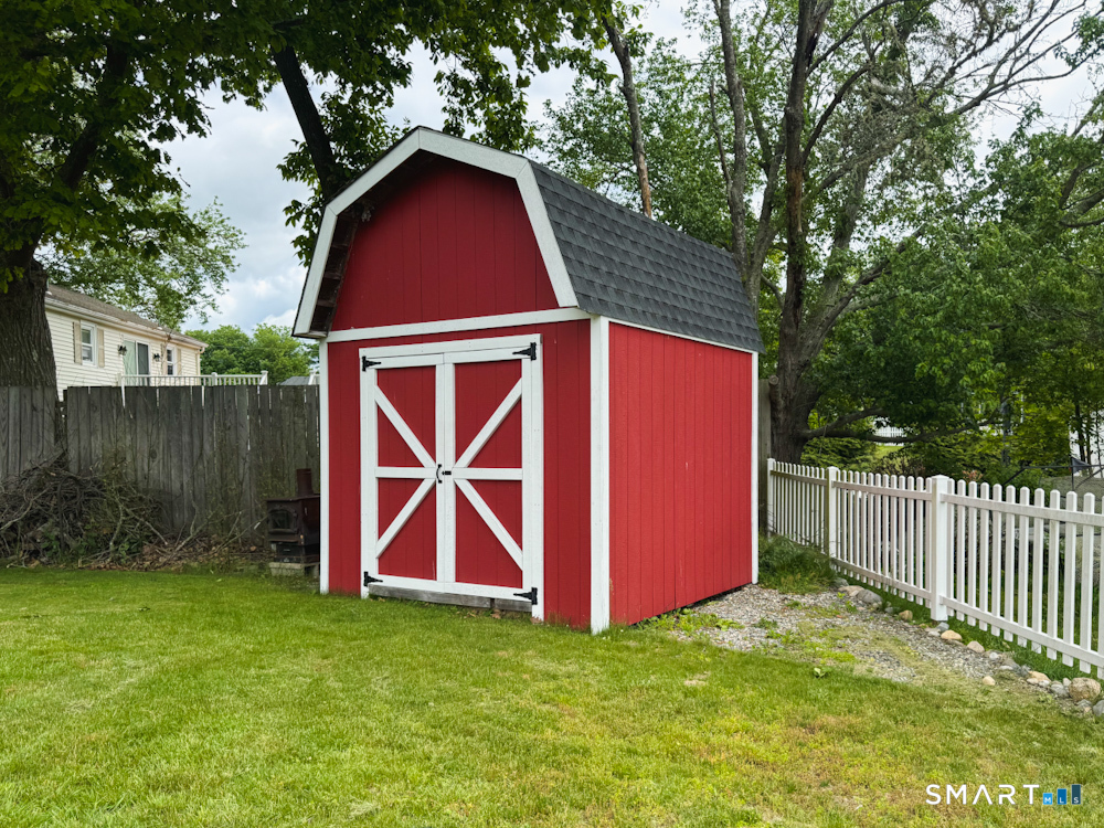 3 Oriole Street Stonington CT 06379