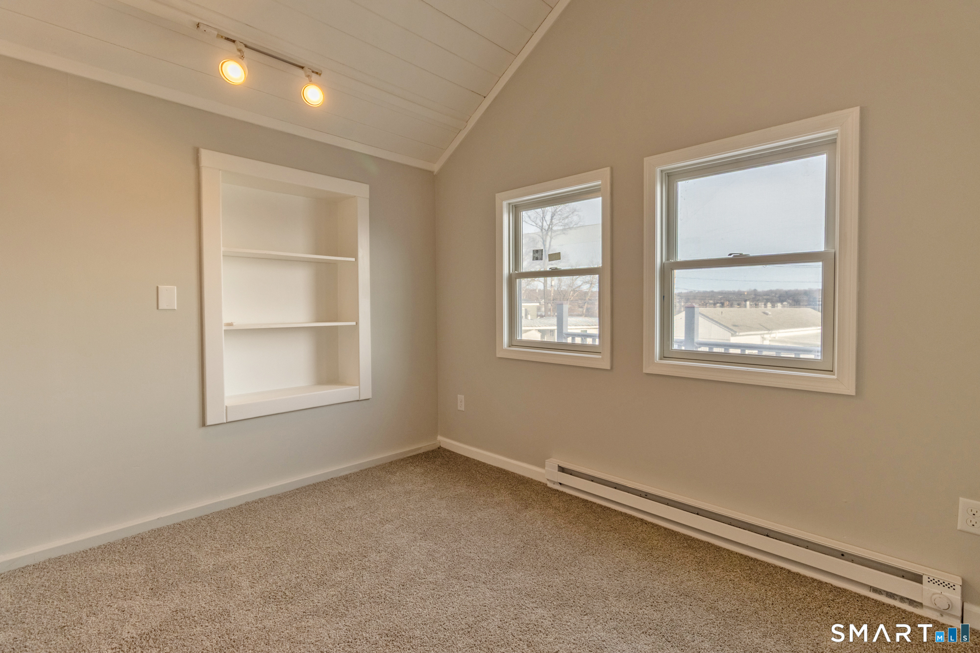 15 Waterview Circle East Hampton CT 06424