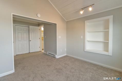 15 Waterview Circle East Hampton CT 06424