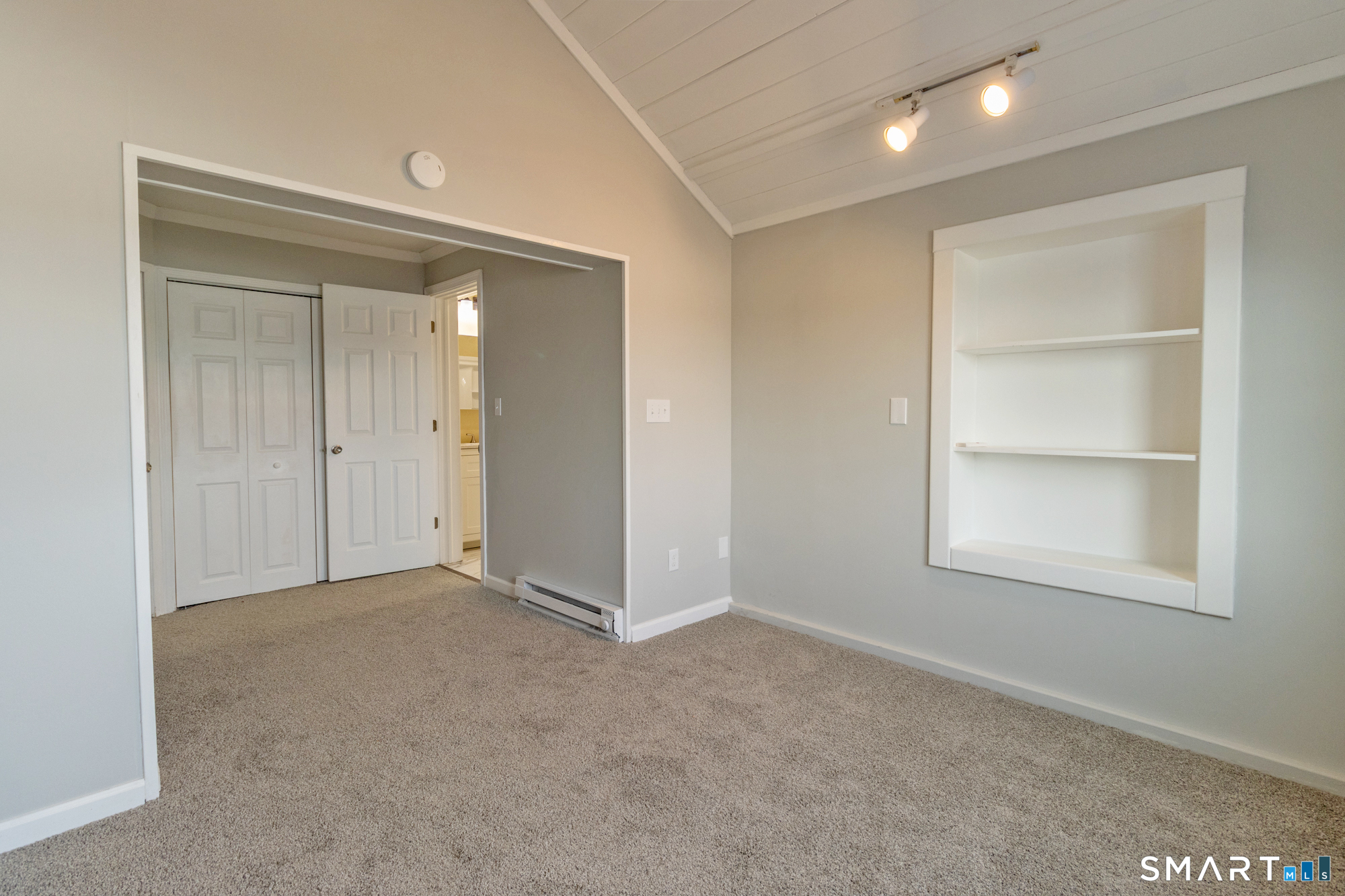 15 Waterview Circle East Hampton CT 06424