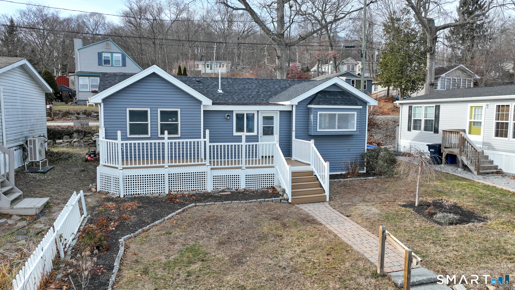 15 Waterview Circle East Hampton CT 06424