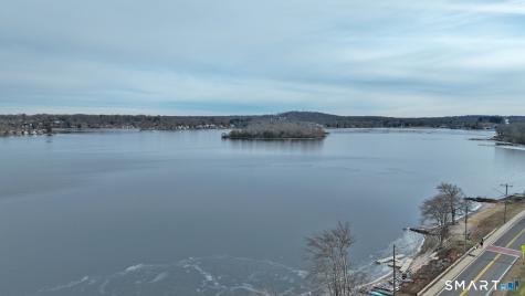 15 Waterview Circle East Hampton CT 06424