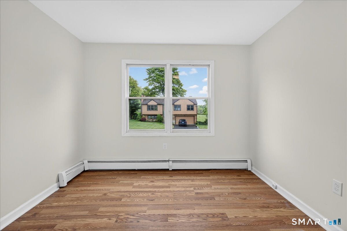 492 Long Hill Road Middletown CT 06457