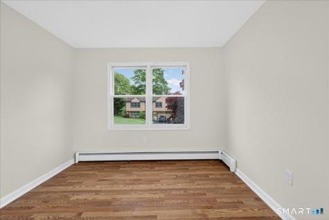 492 Long Hill Road Middletown CT 06457