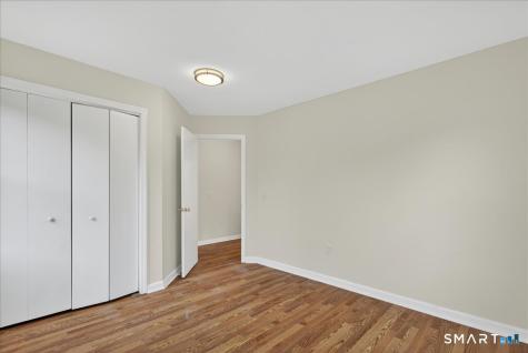 492 Long Hill Road Middletown CT 06457