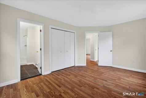 492 Long Hill Road Middletown CT 06457