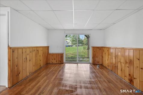 492 Long Hill Road Middletown CT 06457