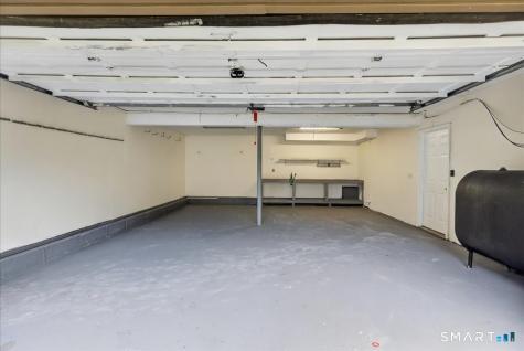 492 Long Hill Road Middletown CT 06457
