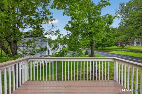 492 Long Hill Road Middletown CT 06457