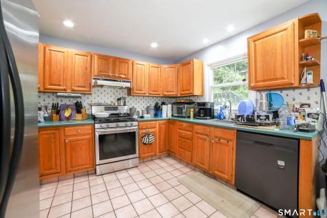 9 Hillside Court Brookfield CT 06804