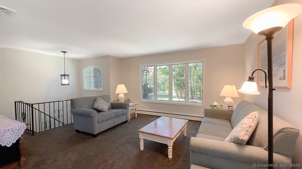 4 Union Circle Danbury CT 06810