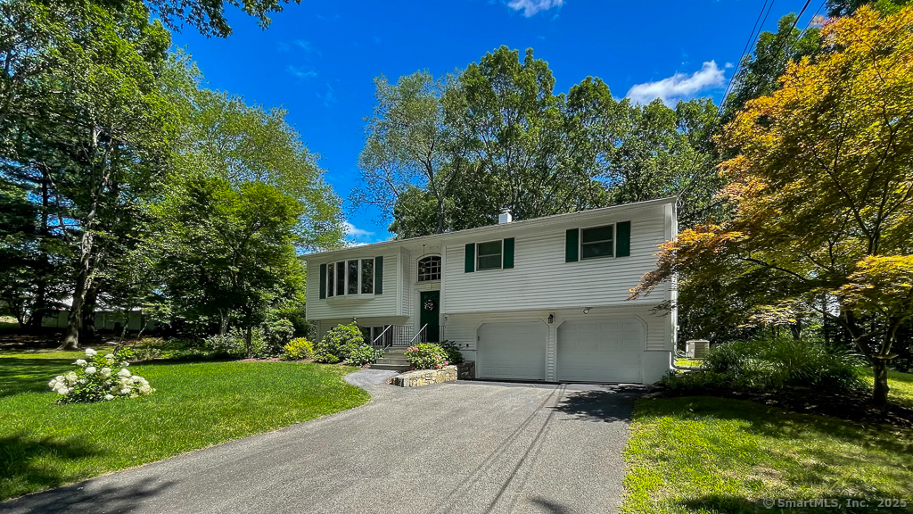 4 Union Circle Danbury CT 06810